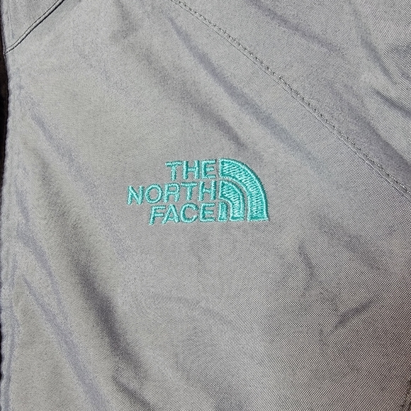 The Northface Windbreaker - Picture 1 of 5